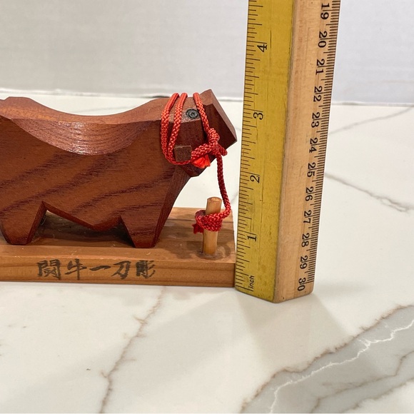 Vintage Traditional Cultural Japanese TOUGYU ITTOUBORI Bull Sumo Wood Figure - Picture 13 of 13